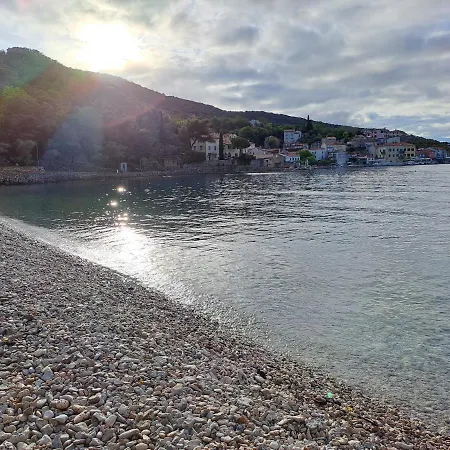 & Dinko Guest house
