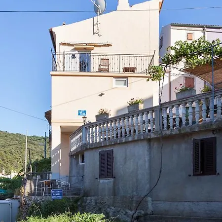 & Dinko Guest house Valun