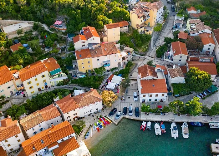 Gostinjska kuća & Dinko