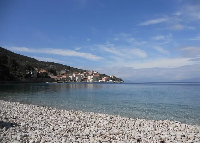 Gostinjska kuća & Dinko