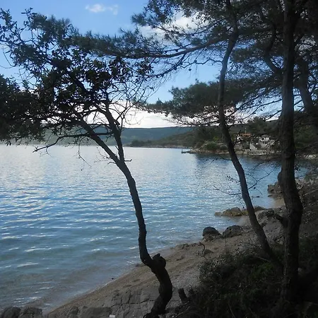 Guest house & Dinko Valun